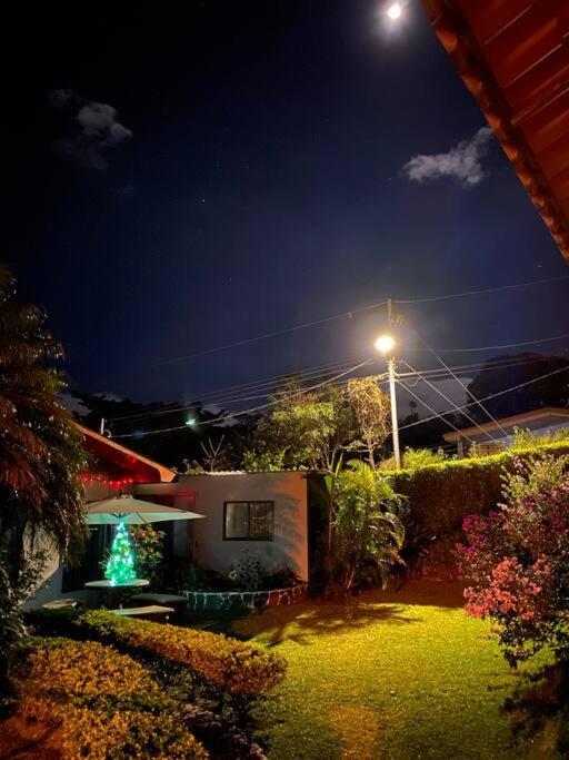 Peace Garden Apartment Monteverde Exterior photo